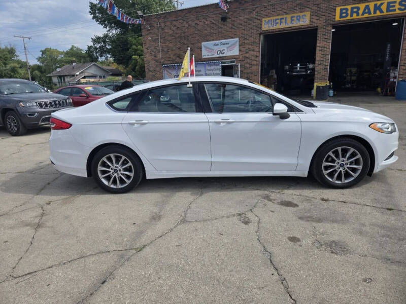 2017 Ford Fusion SE