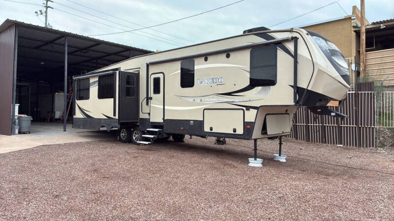 2018 Keystone RV Laredo