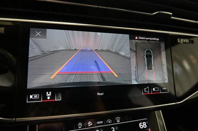 2022 Audi SQ8 4.0T quattro Prestige