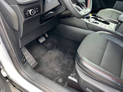 2025 Ford Escape ST-Line Select