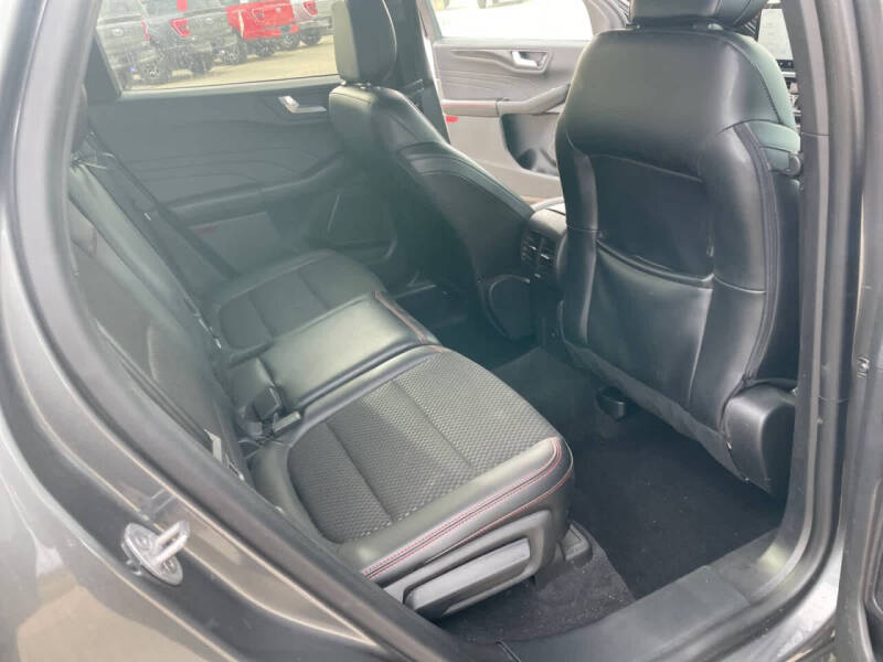 2023 Ford Escape ST-Line