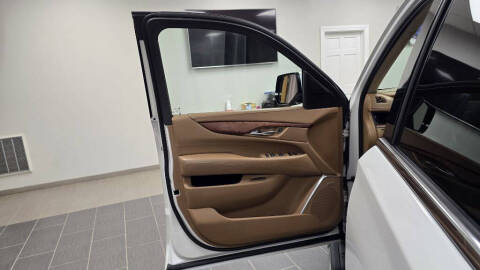 2016 Cadillac Escalade Platinum