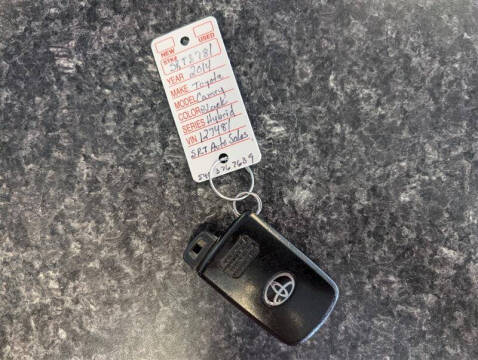 2014 Toyota Camry Hybrid LE