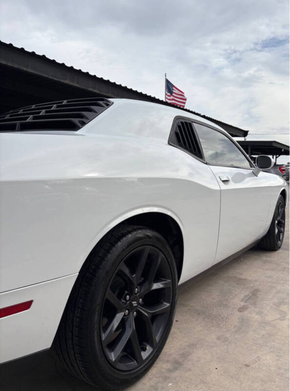 2019 Dodge Challenger SXT