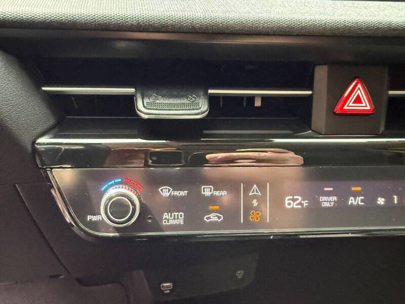 2024 Kia EV6 Light Long Range