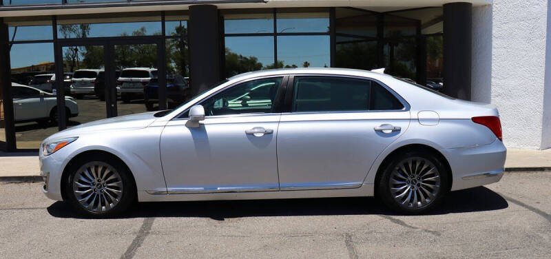 2019 Genesis G90