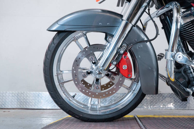 2014 Harley-Davidson Street Glide Special