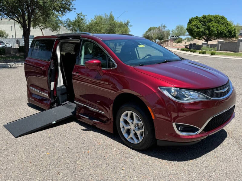 2018 Chrysler Pacifica Touring L