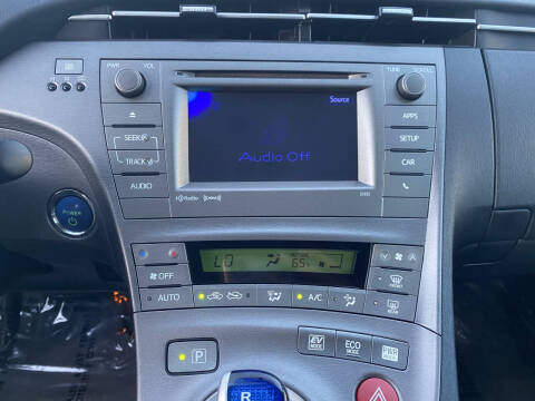 2013 Toyota Prius Three