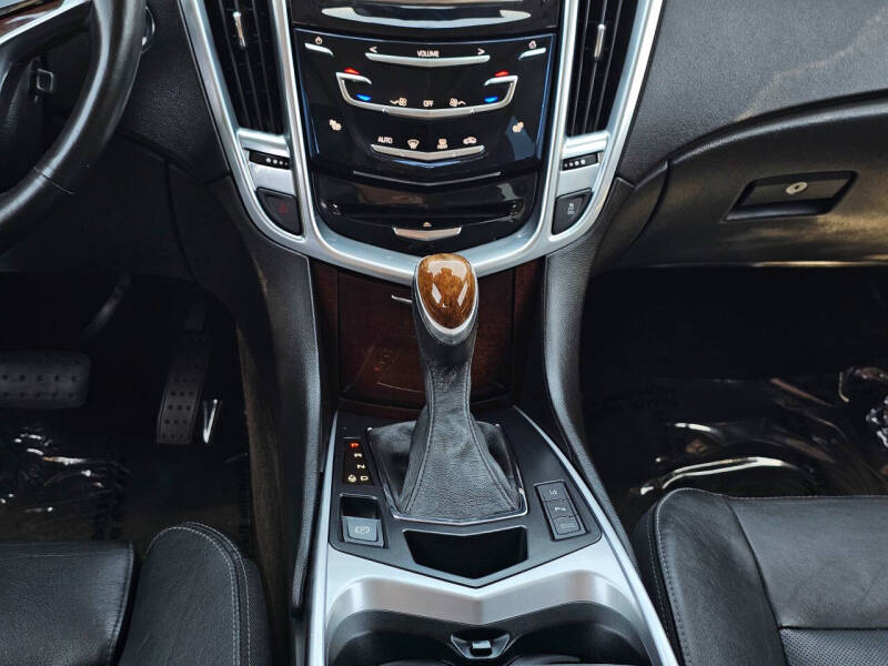 2014 Cadillac SRX Performance Collection