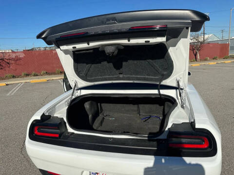 2020 Dodge Challenger