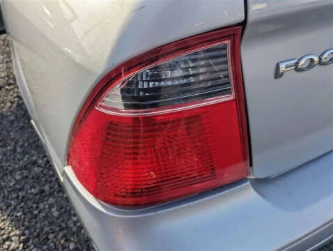 2007 Ford Focus ZX4 S