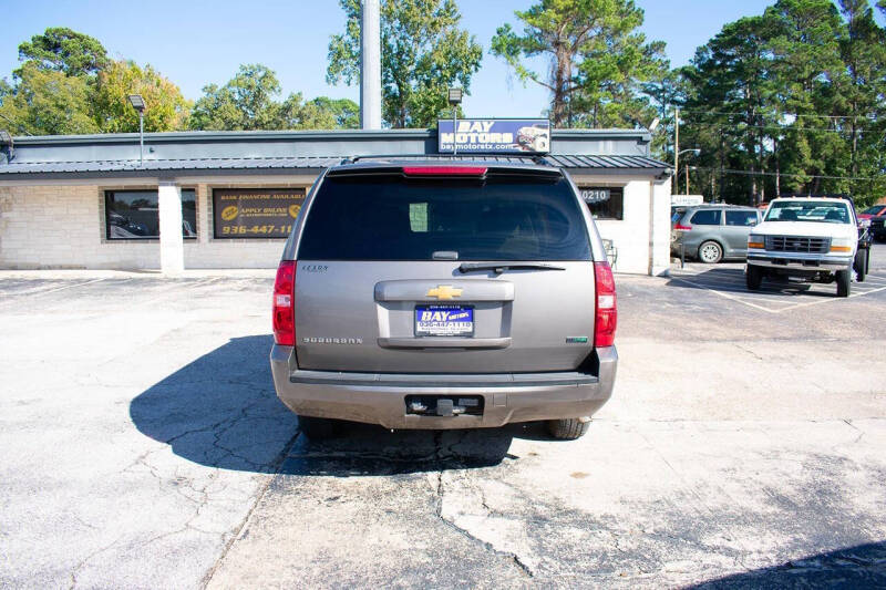 2012 Chevrolet Suburban LS