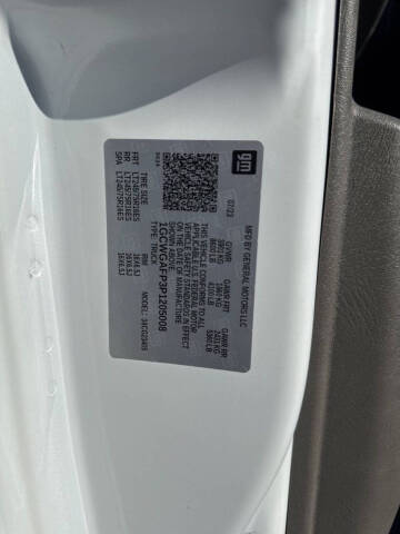 2023 Chevrolet Express 2500