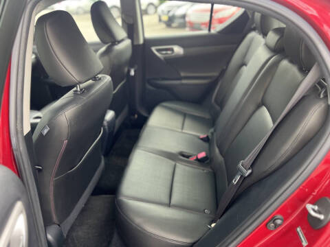 2011 Lexus CT 200h