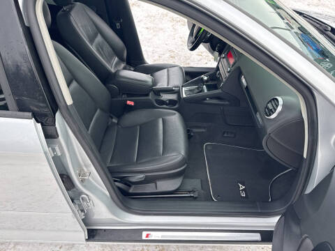 2013 Audi A3 2.0T quattro Premium Plus