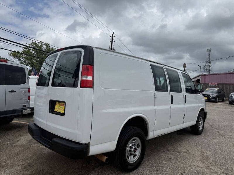 2019 GMC Savana 2500