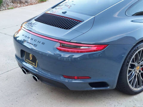 2017 Porsche 911 Carrera 4S