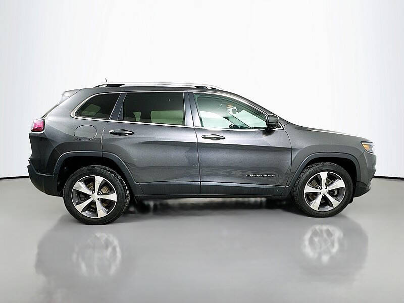 2020 Jeep Cherokee
