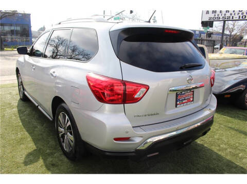 2018 Nissan Pathfinder