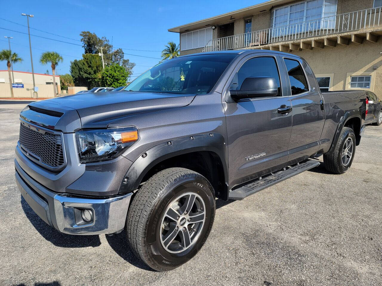 2014 Toyota Tundra Pickup - $24,999