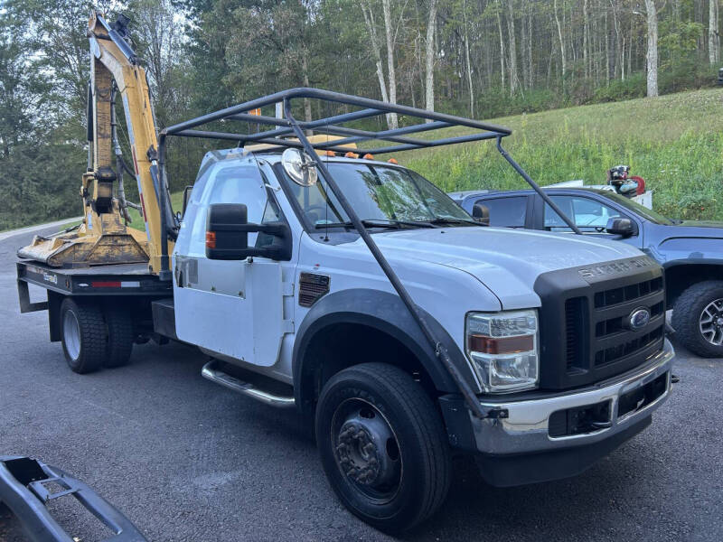 2010 Ford F-550's photo