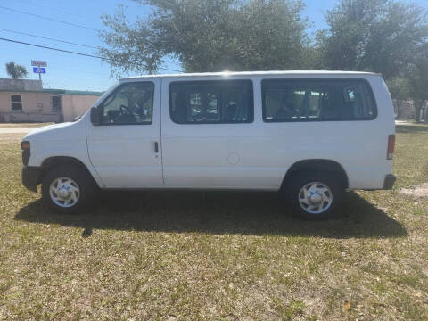 2014 Ford E-Series E-350 SD XL