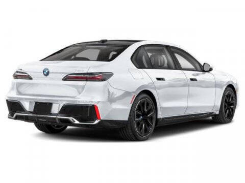 2025 BMW 7 Series 750e xDrive