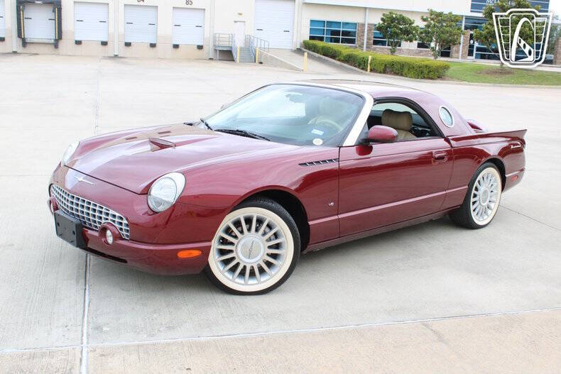 2004 Ford Thunderbird Deluxe