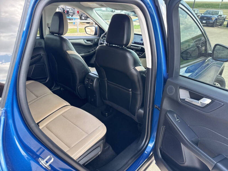 2022 Ford Escape SEL