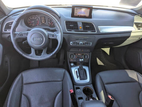 2016 Audi Q3 2.0T quattro Premium Plus