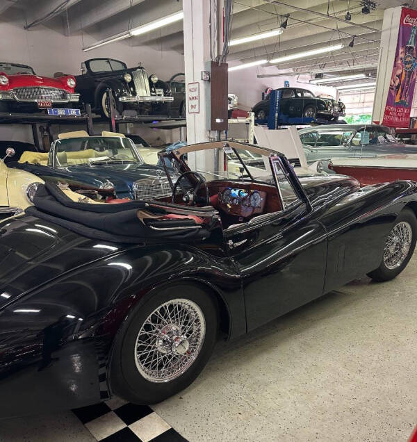 1953 Jaguar XK120