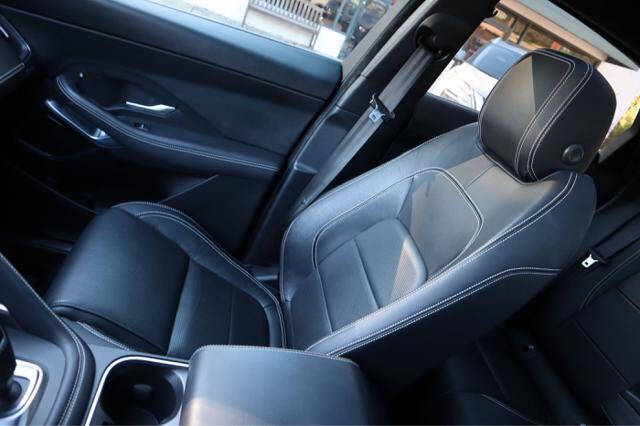 2018 Jaguar E-PACE P300 R-Dynamic S