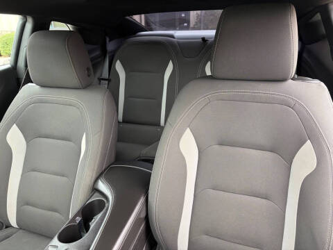 2017 Chevrolet Camaro LT