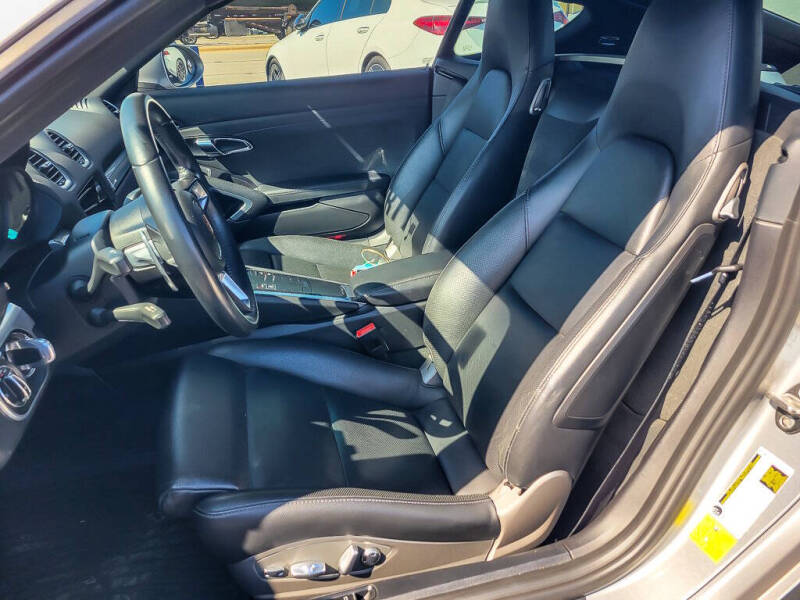 2017 Porsche 718 Cayman
