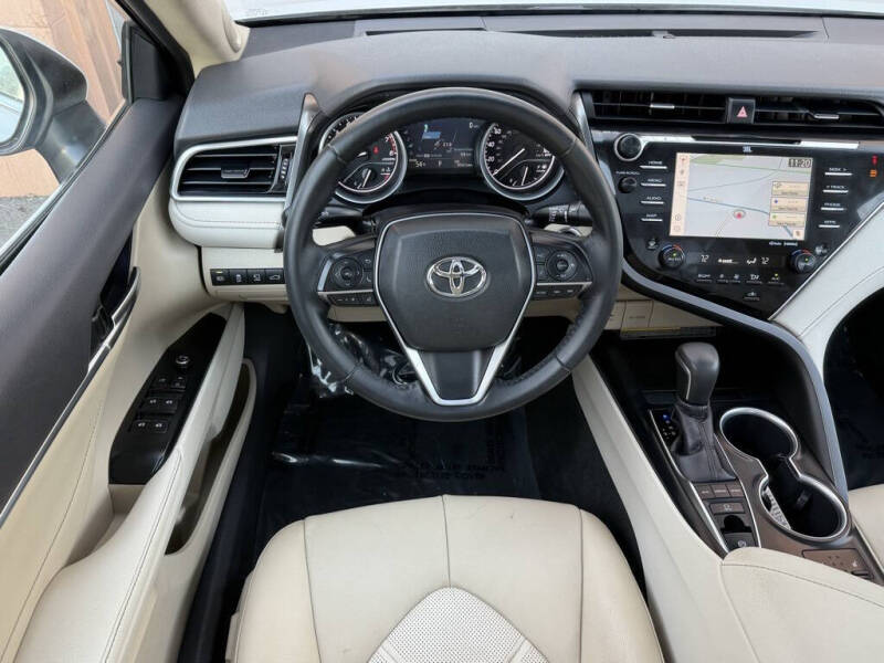 2018 Toyota Camry XLE V6