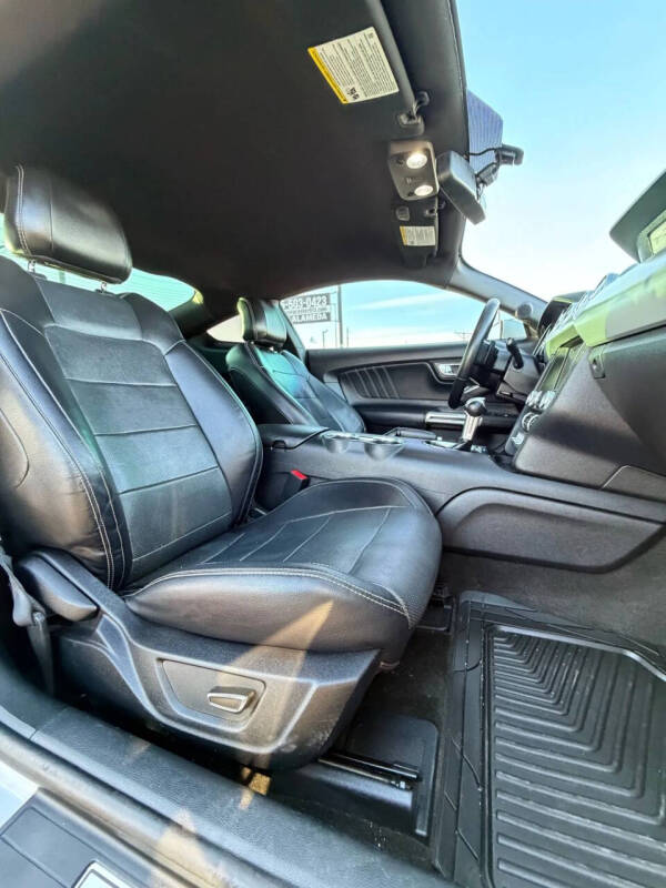2017 Ford Mustang GT Premium