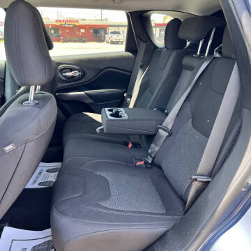 2020 Jeep Cherokee Latitude