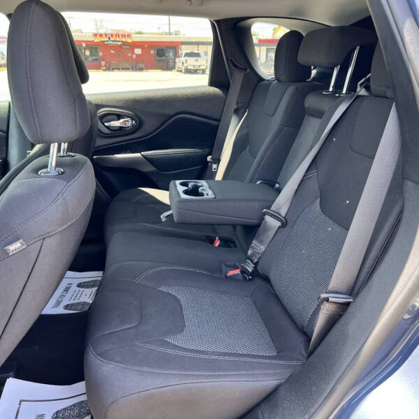 2020 Jeep Cherokee Latitude