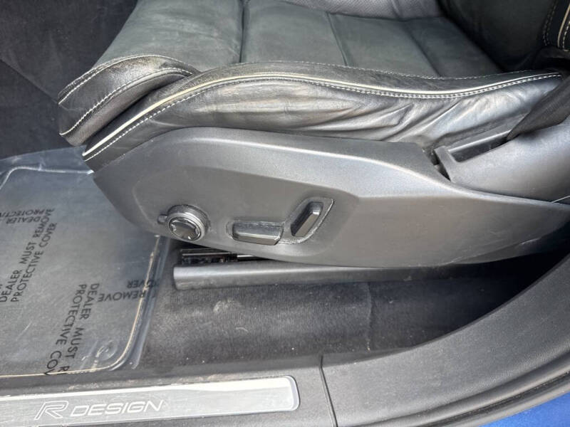 2019 Volvo XC90 T5 R-Design