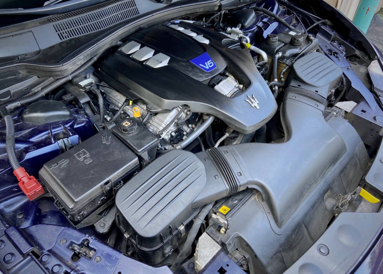 2015 Maserati Ghibli 12