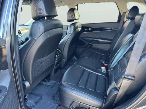 2017 Kia Sorento EX V6