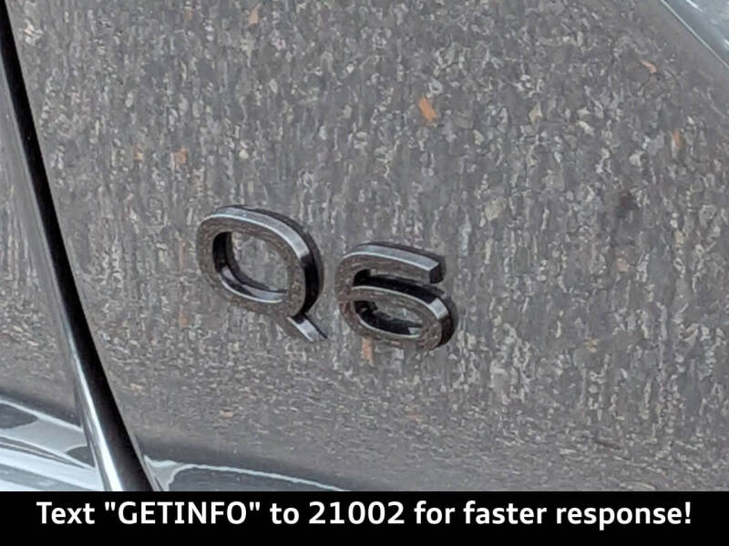 2025 Audi Q6 e-tron quattro Premium