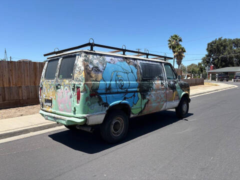 1990 Ford E-350