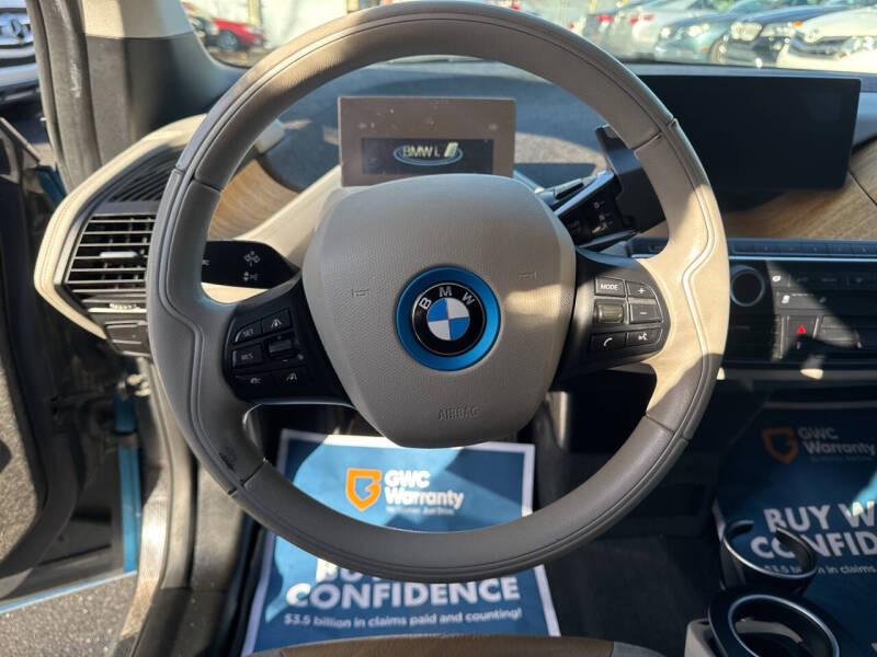 2017 BMW i3 Base photo 27