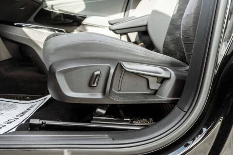 2021 Volkswagen ID.4 Pro