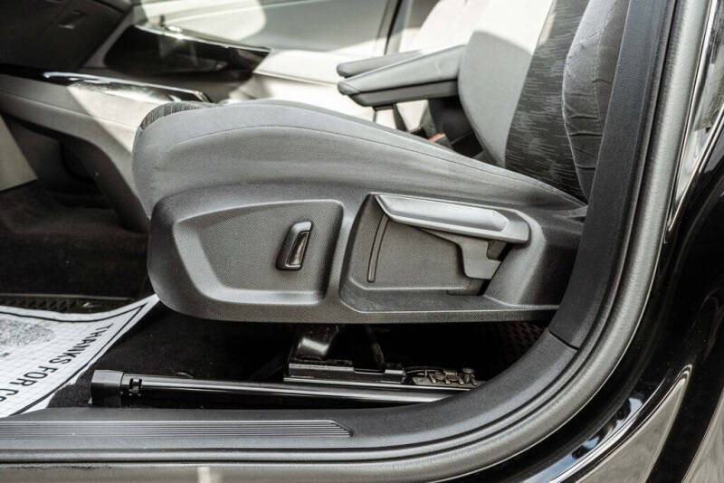 2021 Volkswagen ID.4 Pro