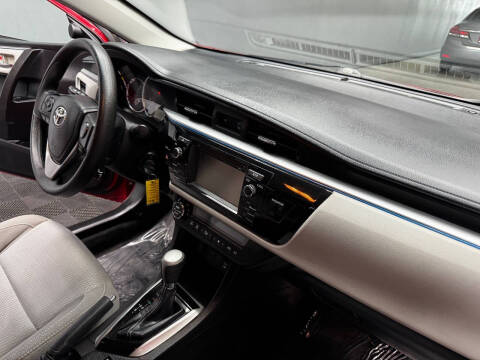 2016 Toyota Corolla LE Plus