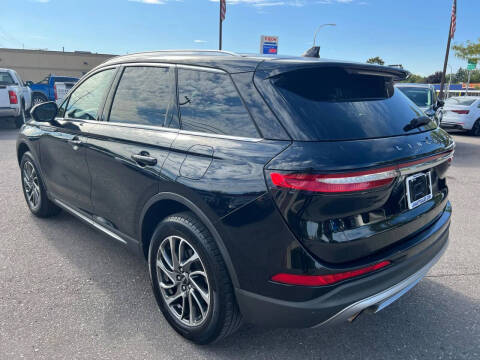 2022 Lincoln Corsair Standard