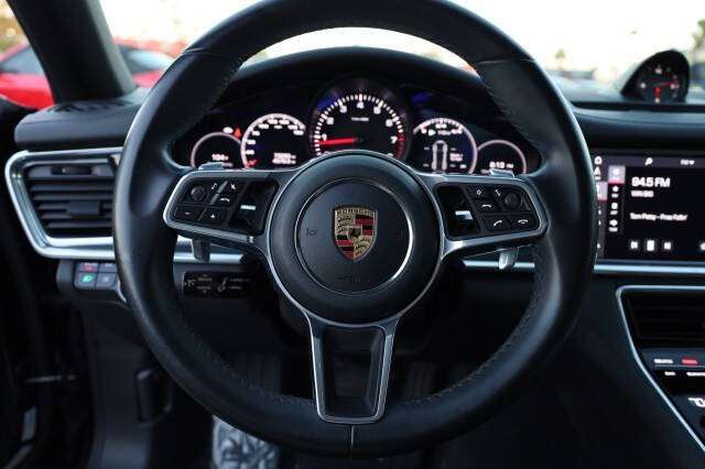 2019 Porsche Panamera